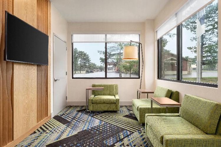 Holiday Inn Express Plattsburgh