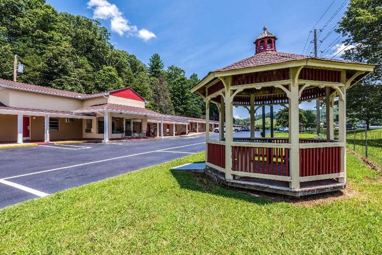 Americas Best Value Inn Franklin by Sonesta