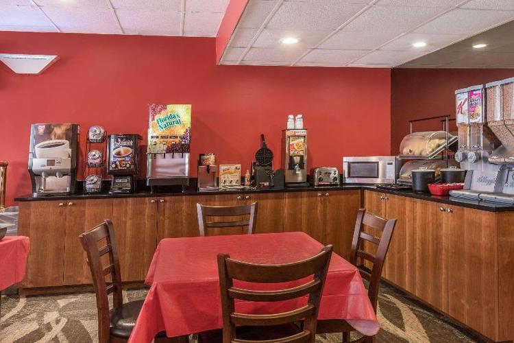 Ramada by Wyndham Yonkers