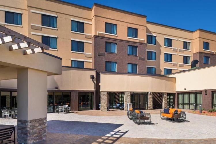 Courtyard Jacksonville