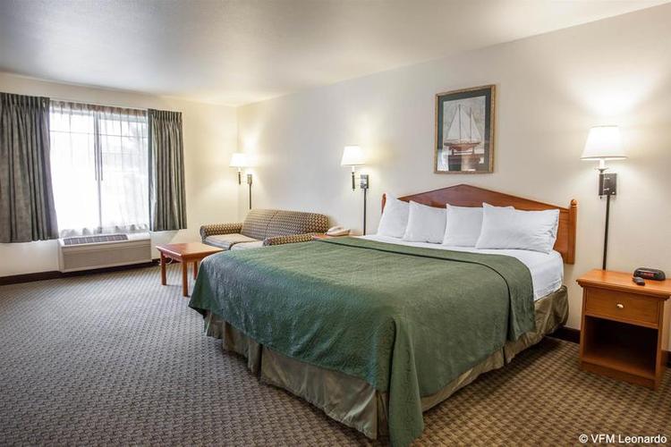 Quality Inn & Suites Federal Way - Seattle