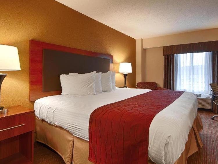 Days Inn by Wyndham Indiana PA Near IUP