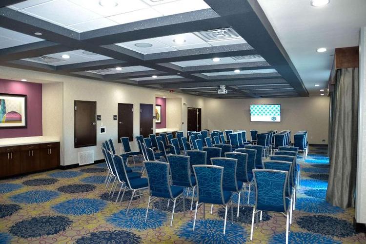Hampton Inn & Suites Tyler-South