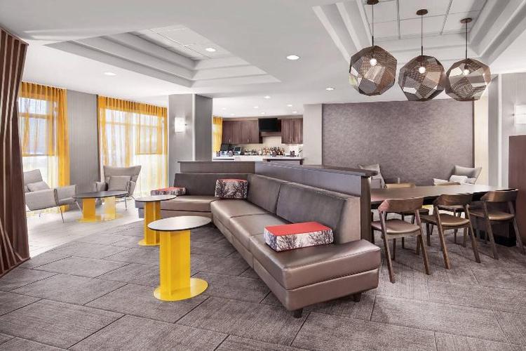 SpringHill Suites Houston Hobby Airport