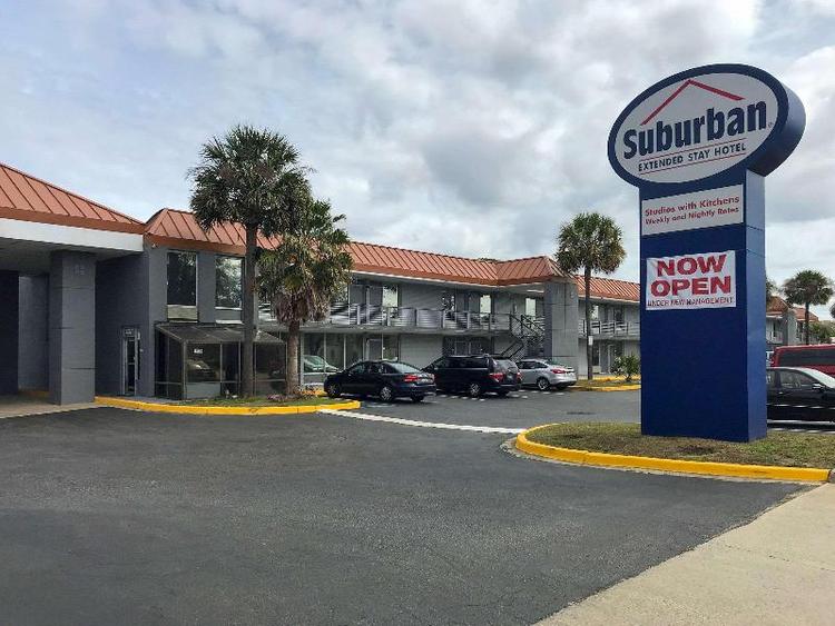 Suburban Extended Stay Hotel North Charleston