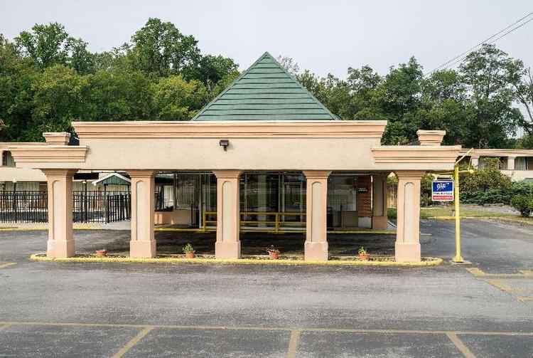 Rodeway Inn University Newark