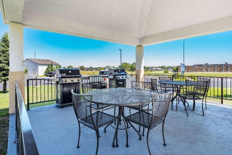 Hawthorn Suites By Wyndham Williston