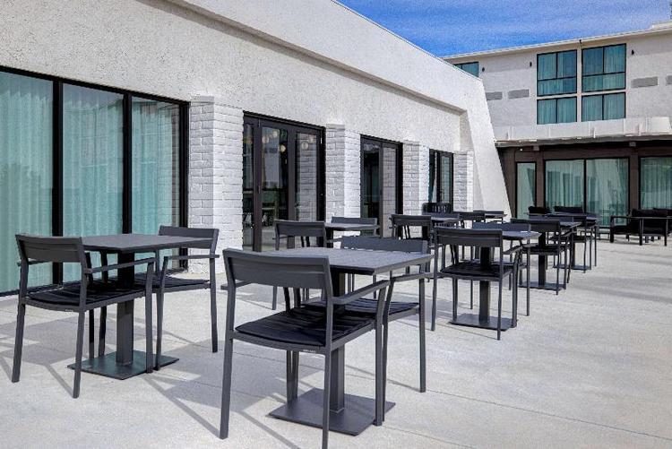 DoubleTree by Hilton Palmdale, CA