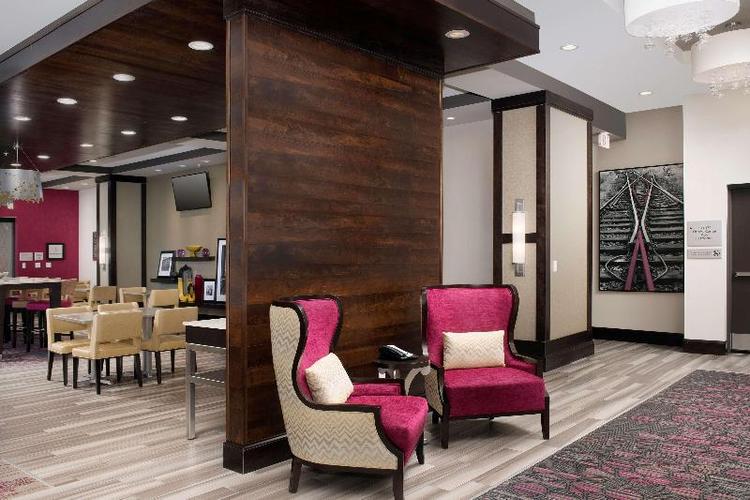 Hampton Inn Huntsville/Village of Providence