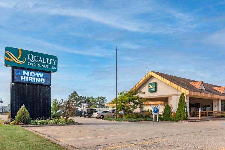 Quality Inn & Suites Escanaba