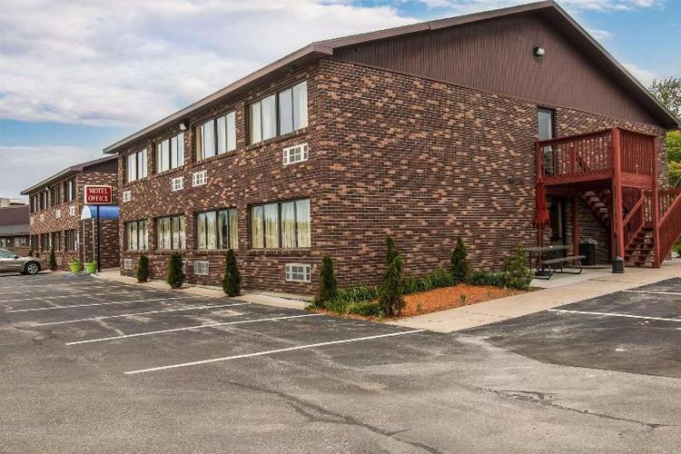 Rodeway Inn Muskegon Area