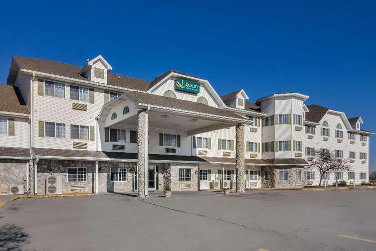 Quality Inn & Suites Lincoln Municipal Airport