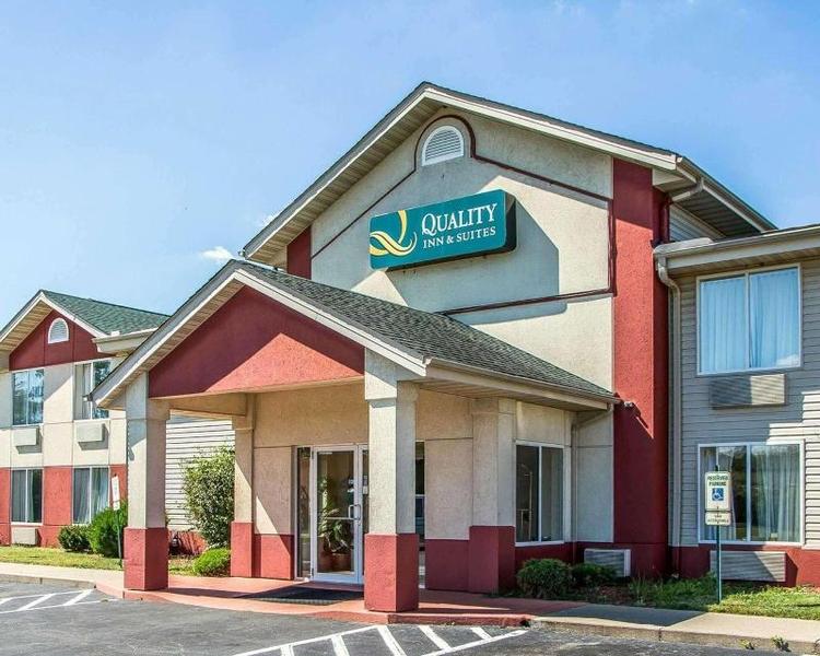 Quality Inn & Suites Middletown  Franklin