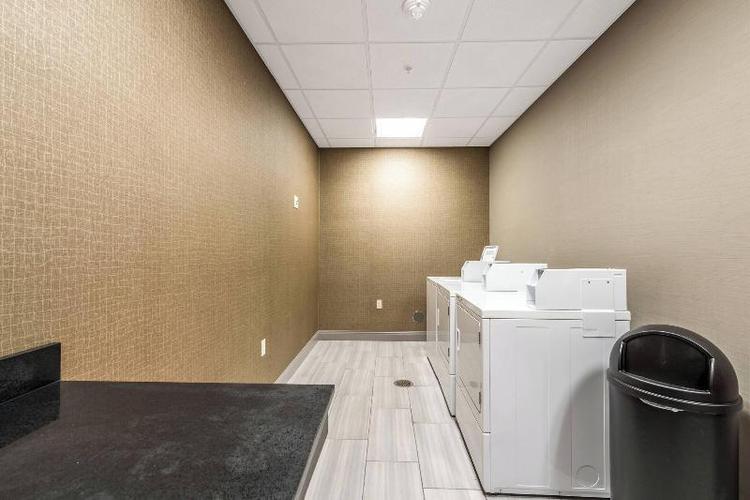 Fairfield Inn & Suites St. Joseph Stevensville