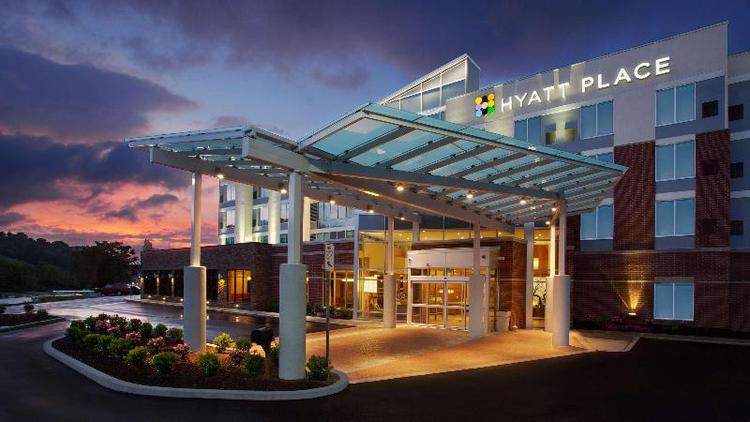 Hyatt Place at The Hollywood Casino/Pittsburgh–Sou