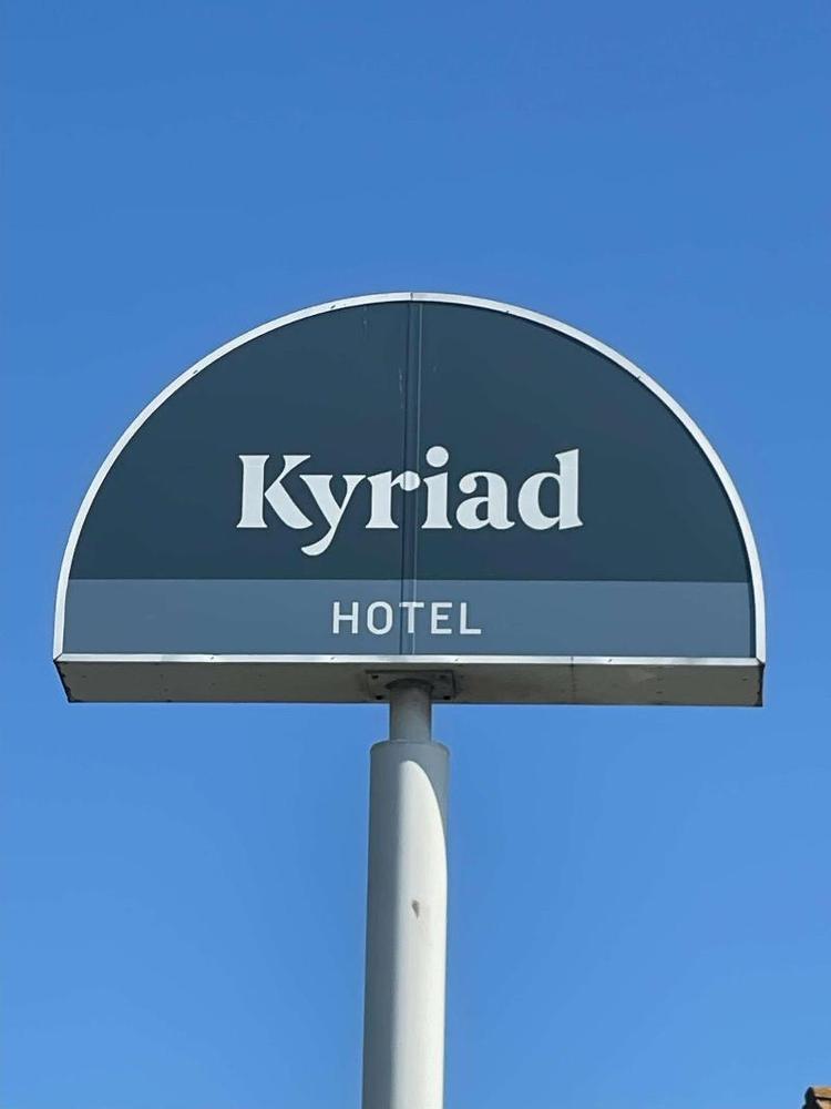 Kyriad Les Ulis
