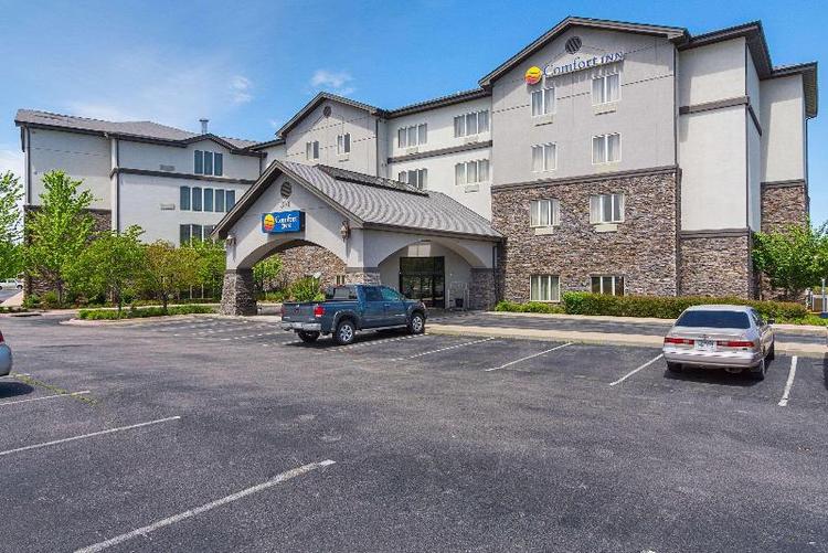 Comfort Inn Crystal Bridges Bentonville