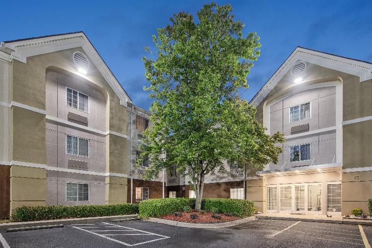 Candlewood Suites Huntersville Lake Norman Area