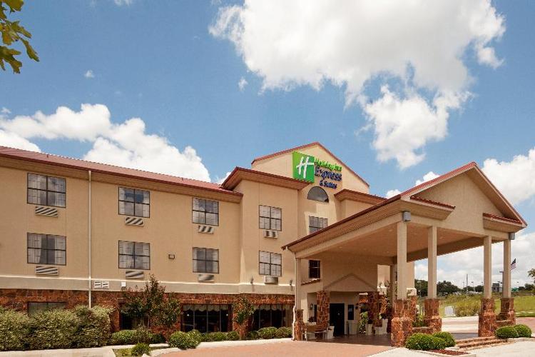 Holiday Inn Express & Suites Kerrville