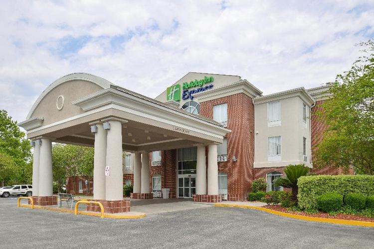 Holiday Inn Express and Suites Lafayette