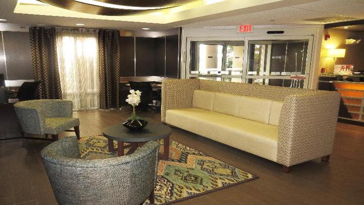 Holiday Inn Express and Suites Oxford