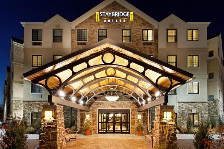 Staybridge Suites Dearborn MI
