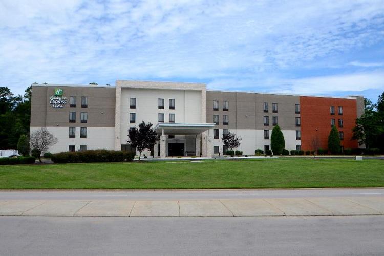 Holiday Inn Express and Suites Research Triangle P