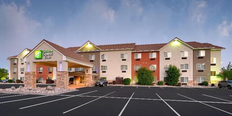 Holiday Inn Express and Suites Sandy South Salt La