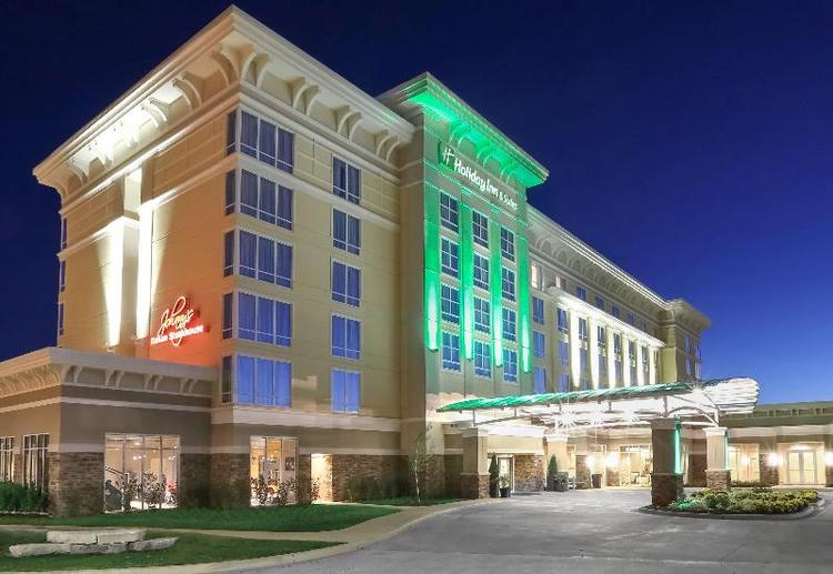 Holiday Inn & Suites East Peoria