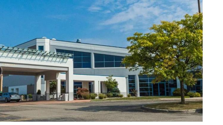 Wyndham Flint Grand Blanc / Bishop Airport / Confe