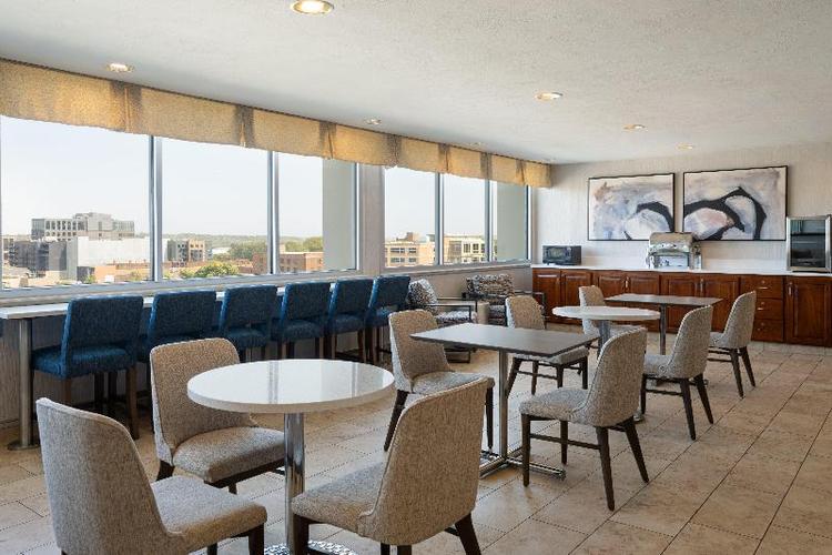 Holiday Inn Sioux Falls-City Centre