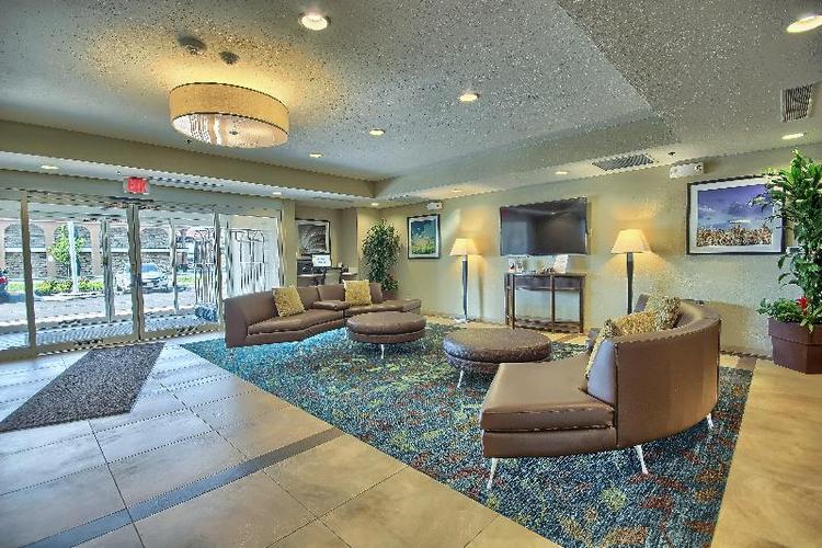 Candlewood Suites Columbus Grove City