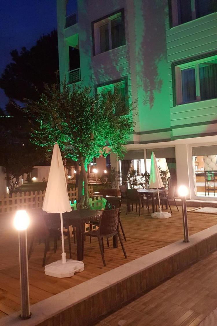 Esperanza Hotel