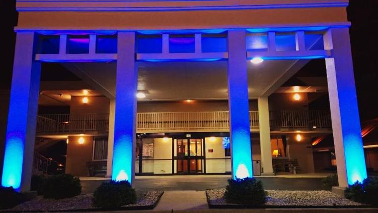Americas Best Value Inn Collinsville