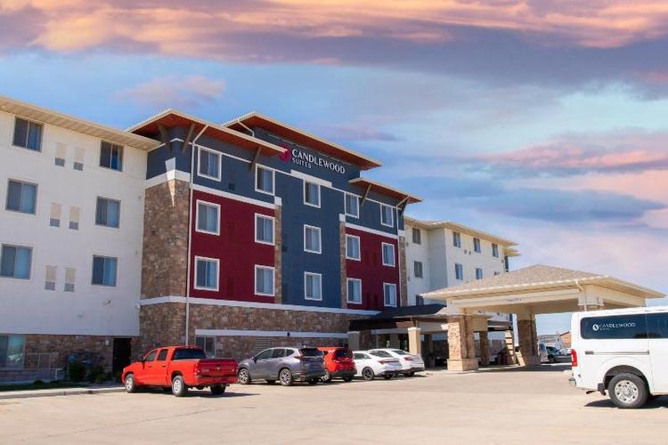 Candlewood Suites Fargo South – Medical Center