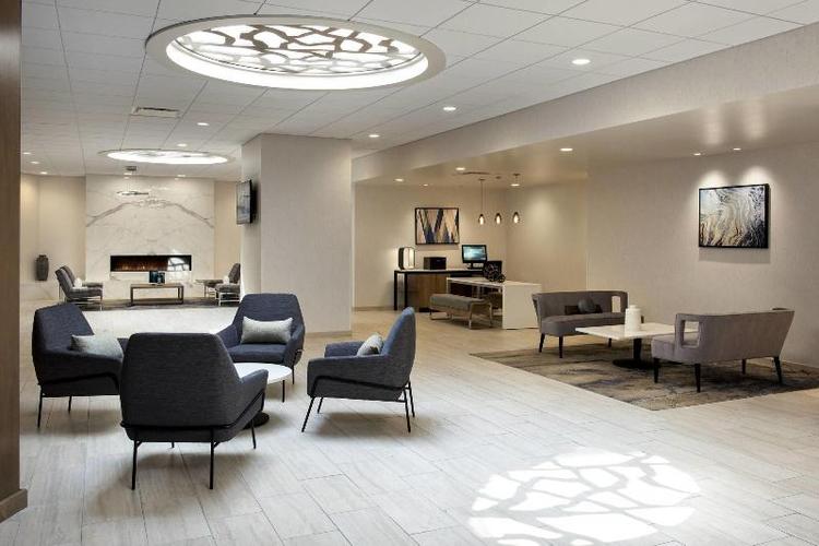 Delta Hotels Utica