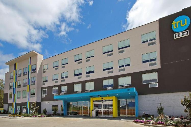 Tru by Hilton Meridian