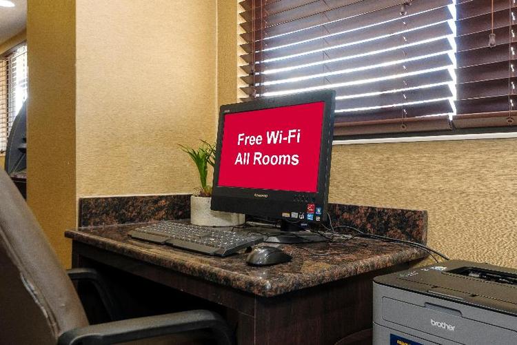 Red Roof Inn Lansing East – MSU