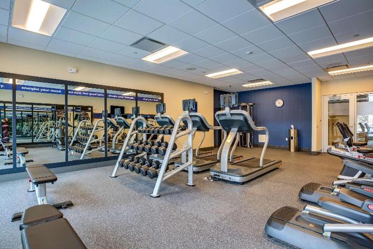 Hampton Inn & Suites Boston/Waltham, MA