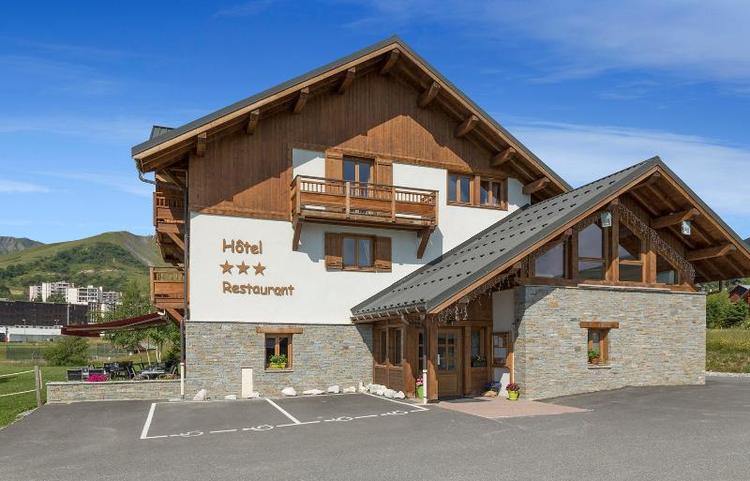 Chalet-Htl Le Beausoleil The Originals Relais