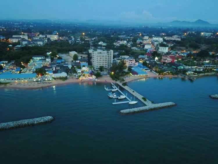 Worita Cove Hotel