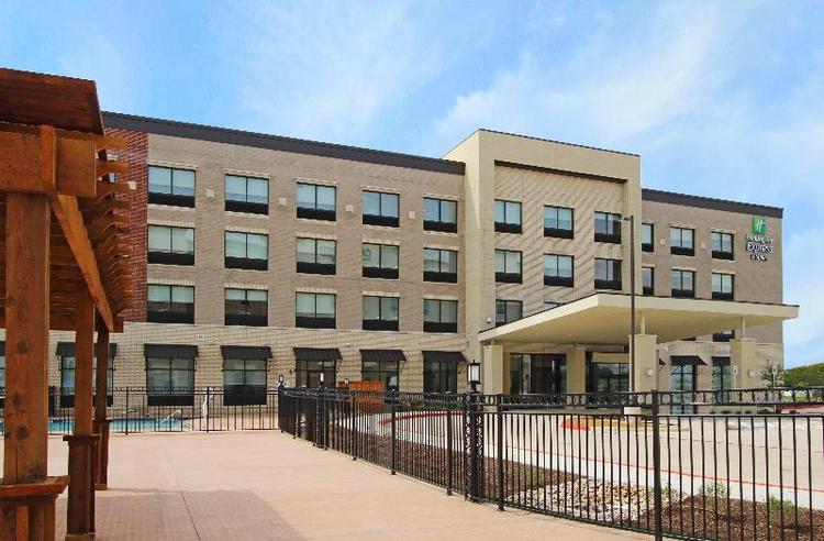 Holiday Inn Exp & Sts Dallas-Frisco NW Toyota Stdm