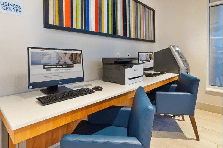 Holiday Inn Express Jersey City - Holland Tunnel