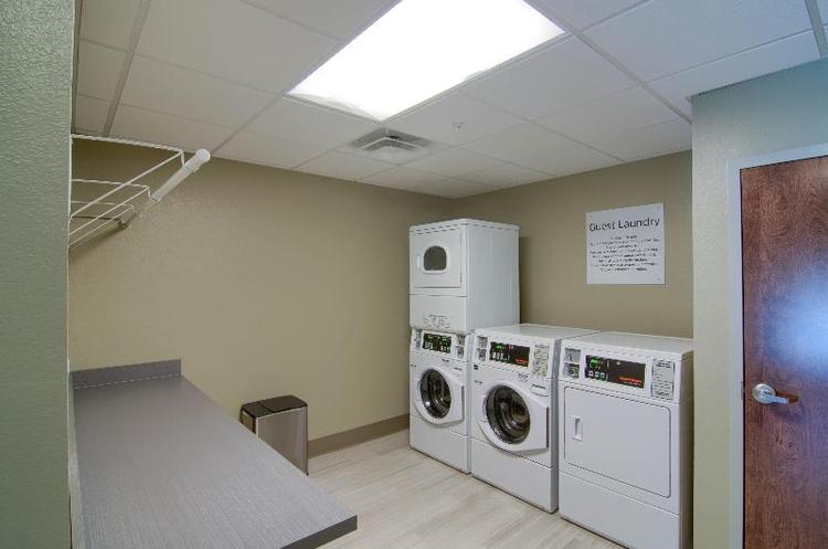 Holiday Inn Express & Suites Mobile-University Are