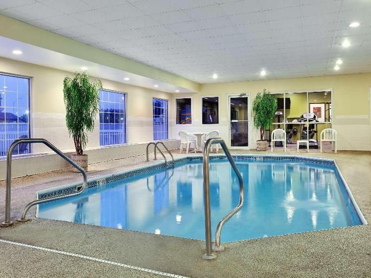 Country Inn Suites By Radisson Rock Falls Il