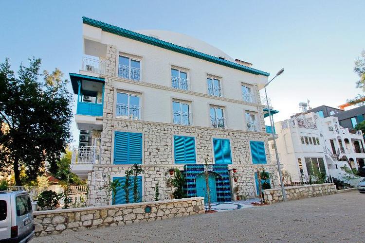 Dam Hotel Lara