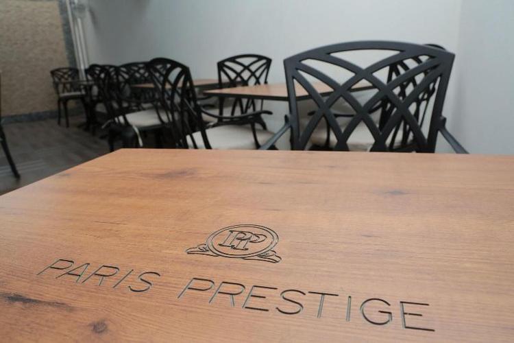 Paris prestige