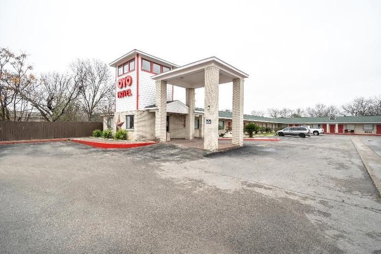 OYO Hotel San Antonio near AT&T Cente