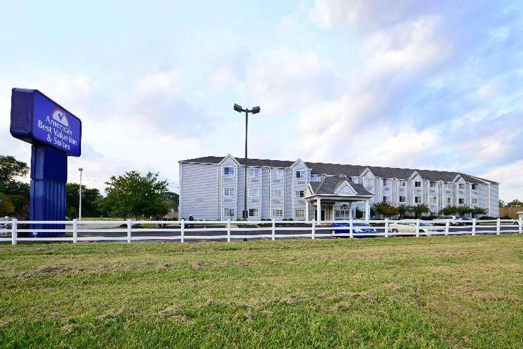 Americas Best Value Inn Suites Jackson, Tn