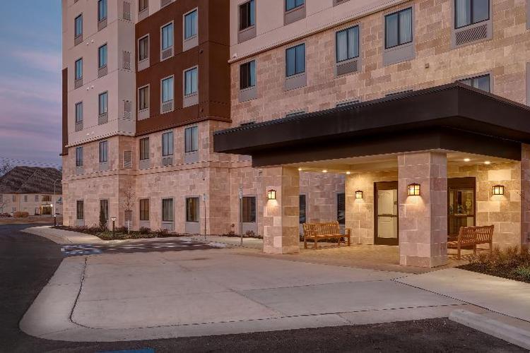 Staybridge Suites Overland Park - Kansas City S